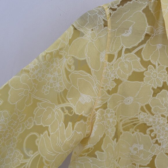 Alfred Dunner Sheer Button Front Blouse Size 6 Petite Colorful Yellow Floral - Picture 4 of 10
